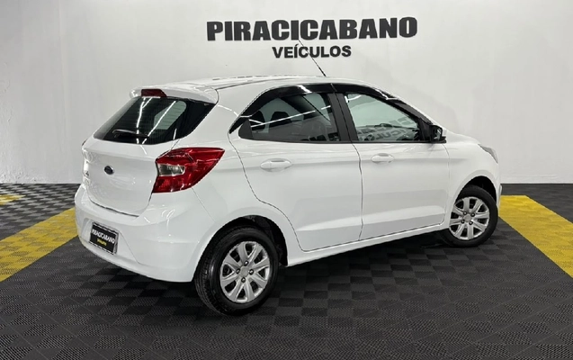 imagem-https://www.socarrao.com.br/sc-vehicle-images-prod/3736553/1789590898164-6c20022d-6cd5-2d90-ca90-419d3c00ea2c-whatsappimage2026-09-16at1518332jpeg.jpg