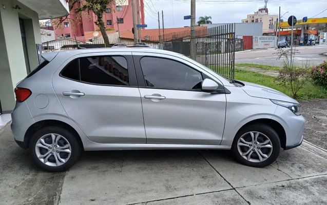 imagem-https://www.socarrao.com.br/sc-vehicle-images-prod/3736601/1788973408780-MTc4ODk3MjQzODUxMDc5MjczMzM1Mzk1ODAyNTEwNDkuanBn.jpg