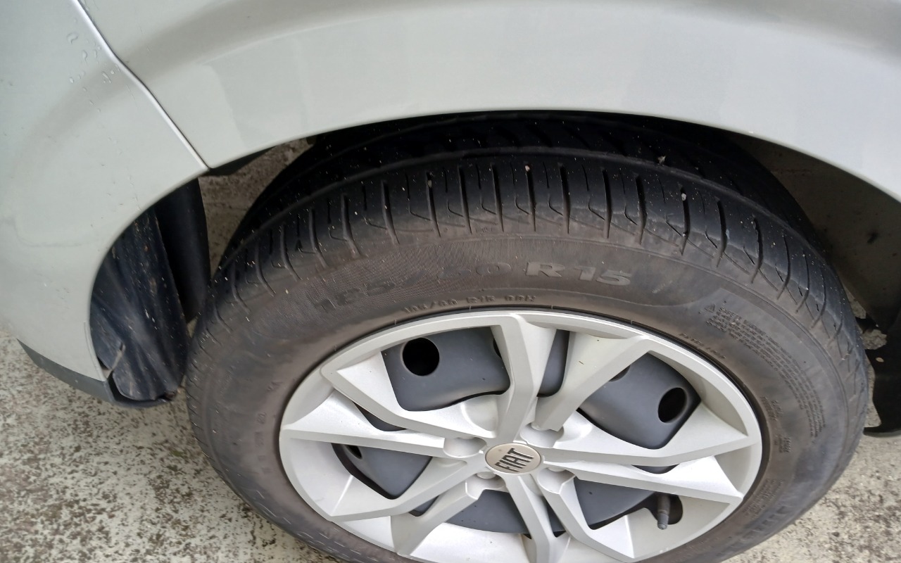 imagem-https://www.socarrao.com.br/sc-vehicle-images-prod/3736601/1788973408988-MTc4ODk3MjQ1NjI5NjUzNzcwNDEwMTk2NDIyMzcxNTUuanBn.jpg