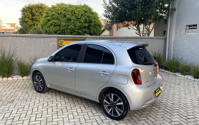 imagem-https://www.socarrao.com.br/sc-vehicle-images-prod/3736642/1788973461971-9b7c77d12de543019fc0cc6d838d5bfe_1788973141793.jpg