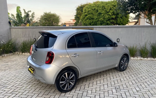 imagem-https://www.socarrao.com.br/sc-vehicle-images-prod/3736642/1788973461975-7b63375ef1d545b2aa1862dfc538a569_1788973141809.jpg