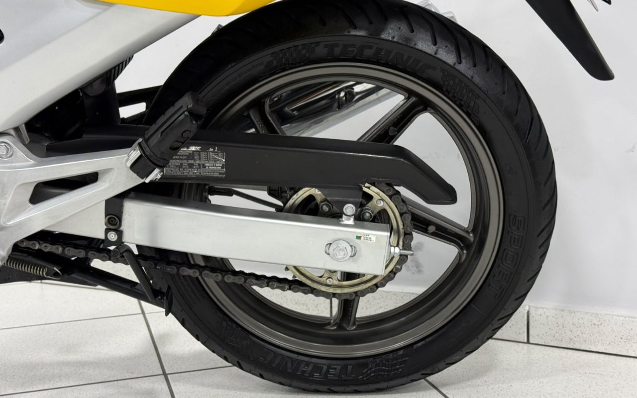 imagem-https://www.socarrao.com.br/sc-vehicle-images-prod/3736764/1788980534321-V2hhdHNBcHAgSW1hZ2UgMjAyNi0wOS0wOSBhdCAxNS41Ny40NCAoNSkuanBlZw.jpeg