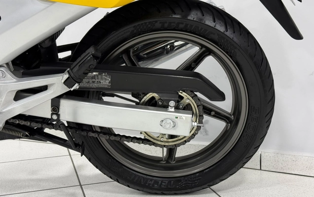 imagem-https://www.socarrao.com.br/sc-vehicle-images-prod/3736764/1788980534321-V2hhdHNBcHAgSW1hZ2UgMjAyNi0wOS0wOSBhdCAxNS41Ny40NCAoNSkuanBlZw.jpeg