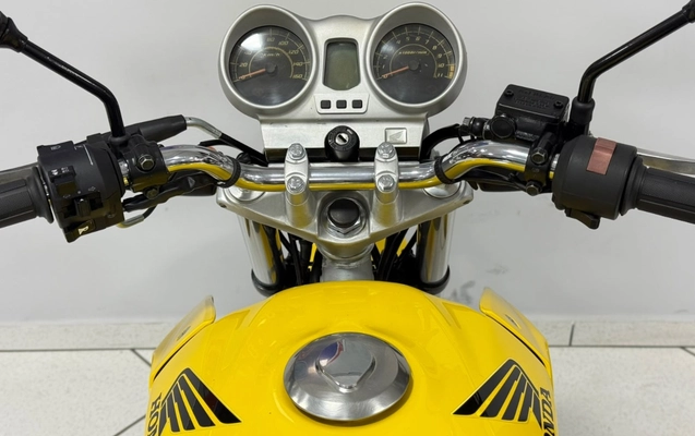 imagem-https://www.socarrao.com.br/sc-vehicle-images-prod/3736764/1788980534489-V2hhdHNBcHAgSW1hZ2UgMjAyNi0wOS0wOSBhdCAxNS41Ny40NSAoMSkuanBlZw.jpeg