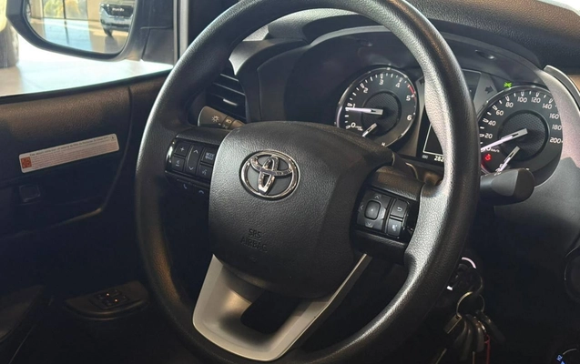 imagem-https://www.socarrao.com.br/sc-vehicle-images-prod/3736766/1788973748929-b7e8773d5c86418c977d7b910451fff2_1788973734690.jpg