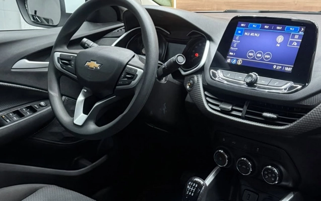 imagem-https://www.socarrao.com.br/sc-vehicle-images-prod/3737017/1788974572874-UfJZVzPCNQ0Ve2iOFfXZC95CyUZfsGXW.jpg