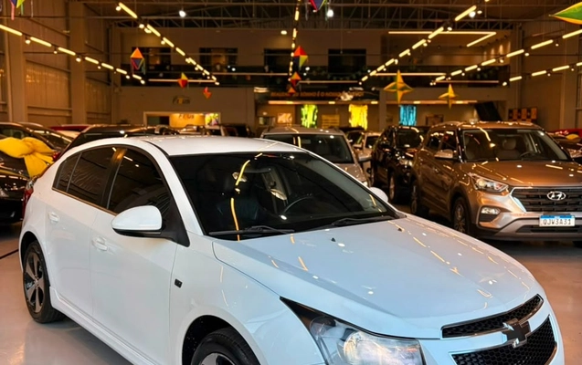 imagem-https://www.socarrao.com.br/sc-vehicle-images-prod/3737087/1788974691299-19749ec3-e49d-4d9f-a1fa-f5b85b466762.jpg