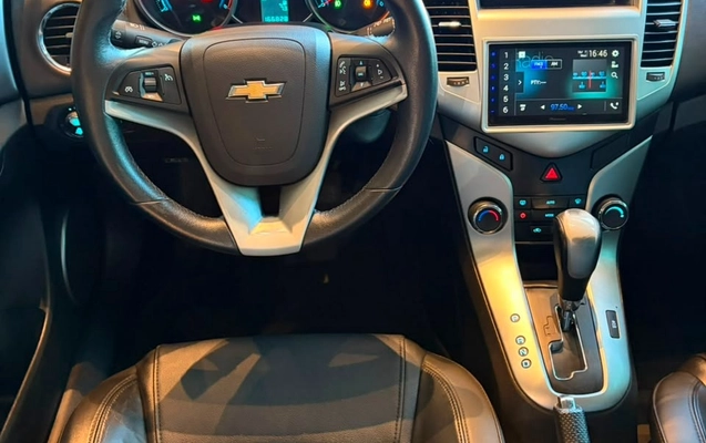 imagem-https://www.socarrao.com.br/sc-vehicle-images-prod/3737087/1788974691307-57b346c4-9a79-4dbe-bdb0-78a5a74c30ce.jpg