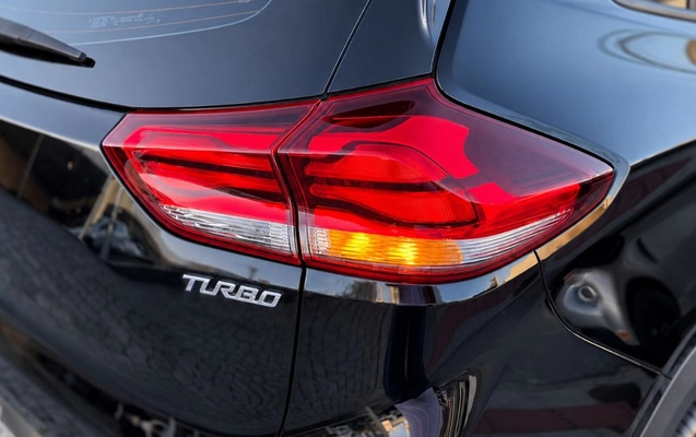 imagem-https://www.socarrao.com.br/sc-vehicle-images-prod/3737124/1789226170016-gb-523fff7.jpeg