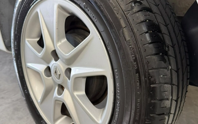 imagem-https://www.socarrao.com.br/sc-vehicle-images-prod/3737248/1788975290374-ZGUyMjczMDUtMjIwNC00YTczLTlhNmItMmEwMGQ2MWYyMmNjLmpwZw.jpg