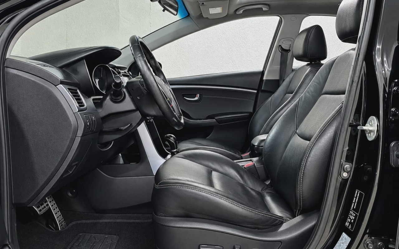 imagem-https://www.socarrao.com.br/sc-vehicle-images-prod/3737275/1788975057783-NS5qZmlm.jfif