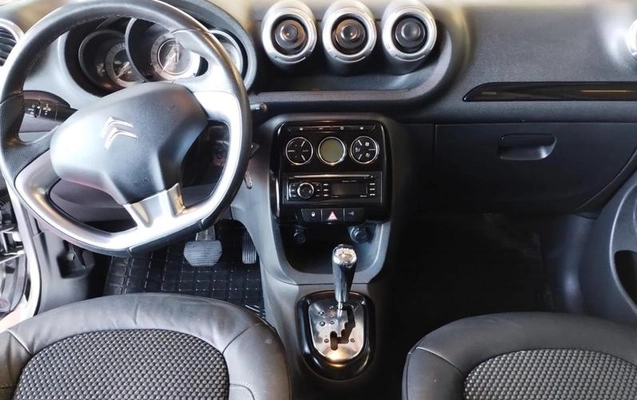 imagem-https://www.socarrao.com.br/sc-vehicle-images-prod/37373/1775756148223-6991224_4_B_2041488de5.jpeg