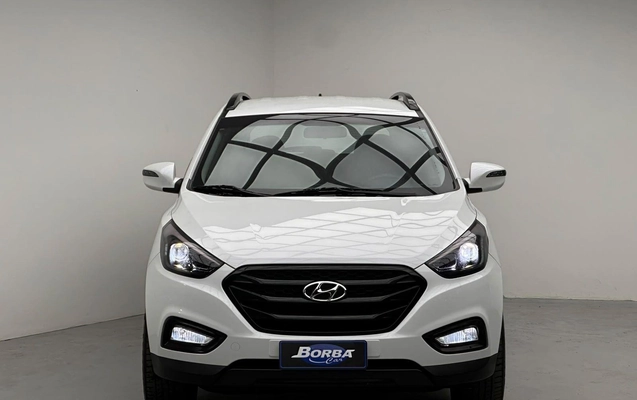 imagem-https://www.socarrao.com.br/sc-vehicle-images-prod/3737321/1788975328609-d8fa777431004736b8363c05680735d1_1788975059385.jpg