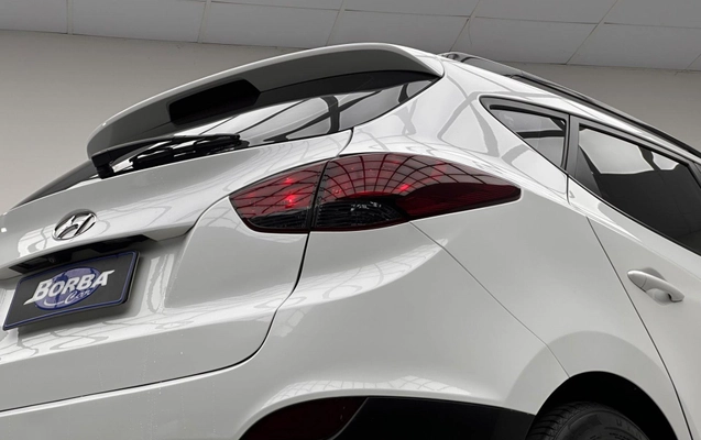 imagem-https://www.socarrao.com.br/sc-vehicle-images-prod/3737321/1788975328626-85b3f72e86c24e2f87575c047a4b27e2_1788975079412.jpg