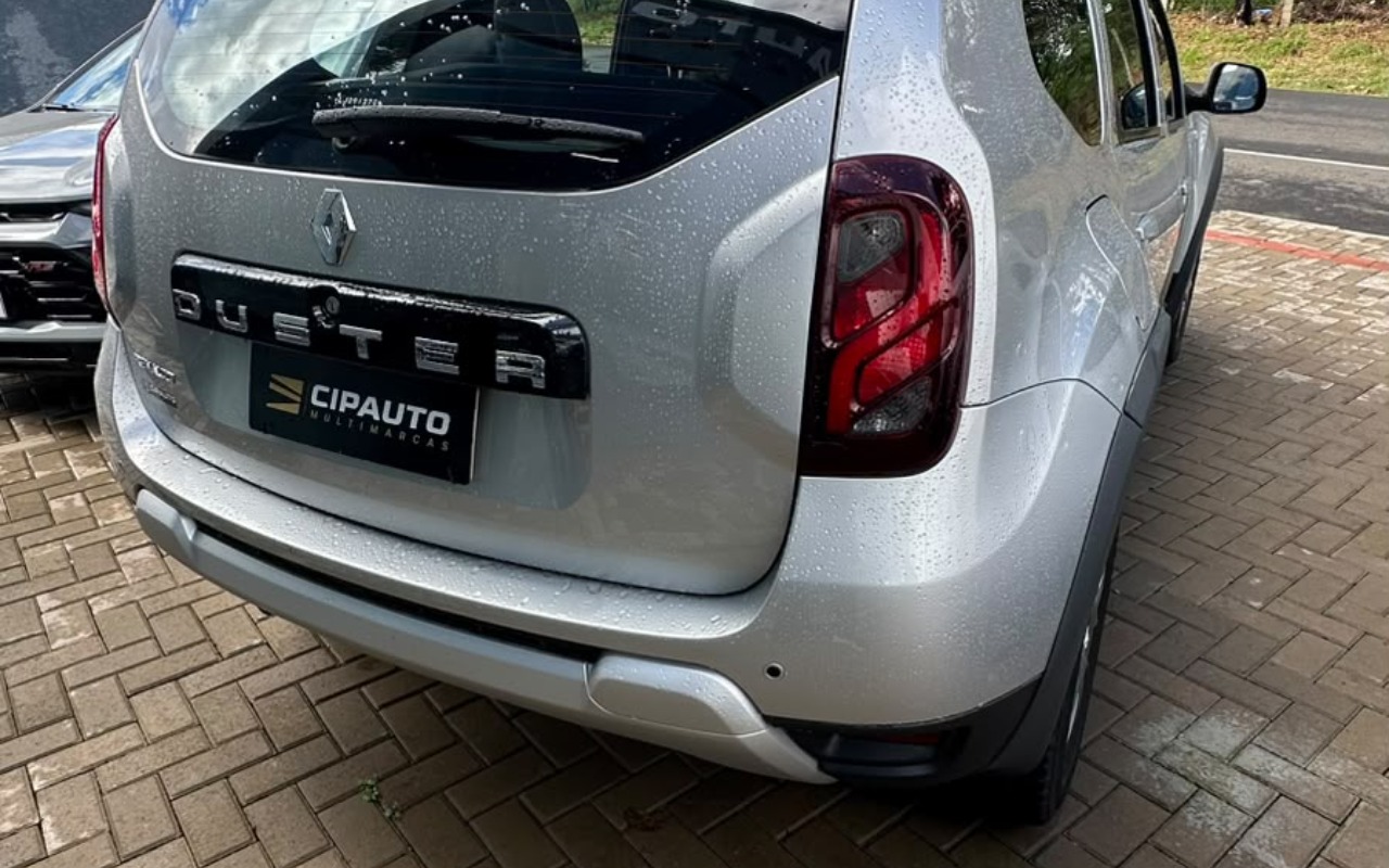 imagem-https://www.socarrao.com.br/sc-vehicle-images-prod/3737322/1788975276579-NGZiZDcxNTQtMTIwNC00OTU3LWE3MGUtMGFhOTk5ZGFkMDJjLmpwZw.jpg