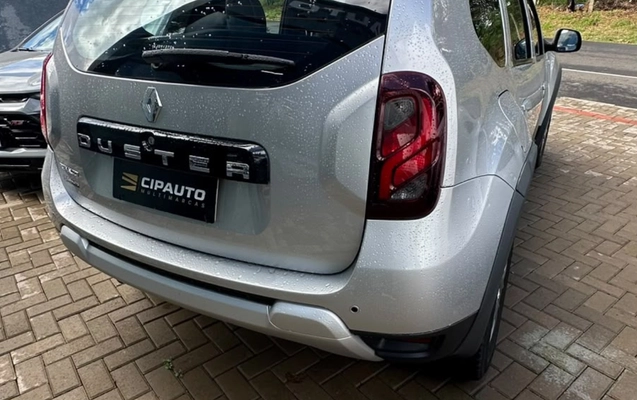 imagem-https://www.socarrao.com.br/sc-vehicle-images-prod/3737322/1788975276579-NGZiZDcxNTQtMTIwNC00OTU3LWE3MGUtMGFhOTk5ZGFkMDJjLmpwZw.jpg