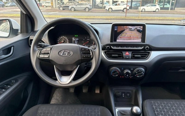 imagem-https://www.socarrao.com.br/sc-vehicle-images-prod/3737453/1788975700772-NzgwODAxOF80X0JfNmU5NGQ1OGNhZi5qcGVn.jpeg