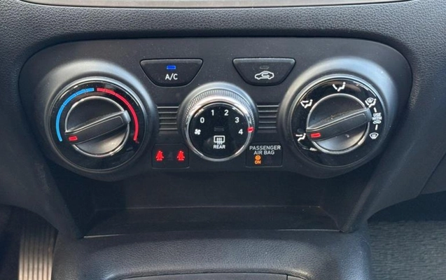 imagem-https://www.socarrao.com.br/sc-vehicle-images-prod/3737453/1788975701029-NzgwODAxOF8yX0JfMzEwOTBkOWRkYS5qcGVn.jpeg