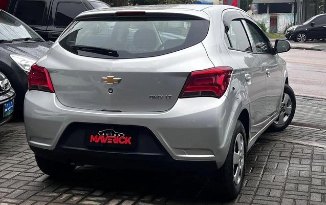 imagem-https://www.socarrao.com.br/sc-vehicle-images-prod/3737601/1789487252631-8460043_8_B_b23dc30b75.jpeg