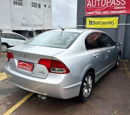 imagem-https://www.socarrao.com.br/sc-vehicle-images-prod/3737646/1788976215730-8427002_7_B_a61d8f88e7.jpeg