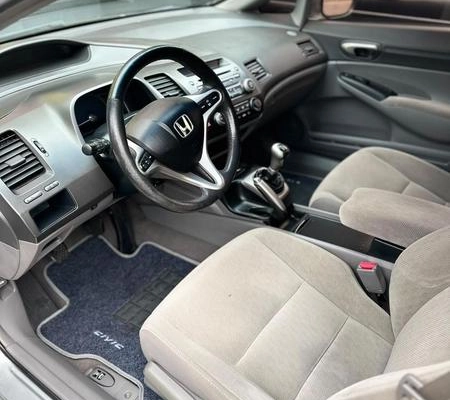 imagem-https://www.socarrao.com.br/sc-vehicle-images-prod/3737646/1788976215746-8427002_10_B_ffc74f2dff.jpeg