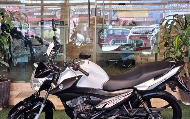 imagem-https://www.socarrao.com.br/sc-vehicle-images-prod/3737670/1788976320253-m2QoKECaypjbHLsmzdMGNbutyTdGUIKQ.jpg