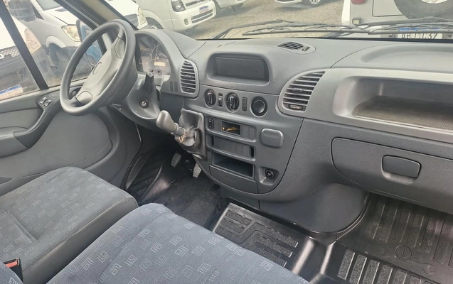 imagem-https://www.socarrao.com.br/sc-vehicle-images-prod/3737679/1788976534003-NmMzMmQ5ZjItM2U3MC00MWJhLTkzZjctYjg2NzlkNmEyNWQ0LmpwZw.jpg