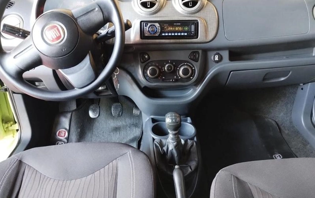 imagem-https://www.socarrao.com.br/sc-vehicle-images-prod/37377/1783785282616-7086401_3_B_a29217449c.jpeg