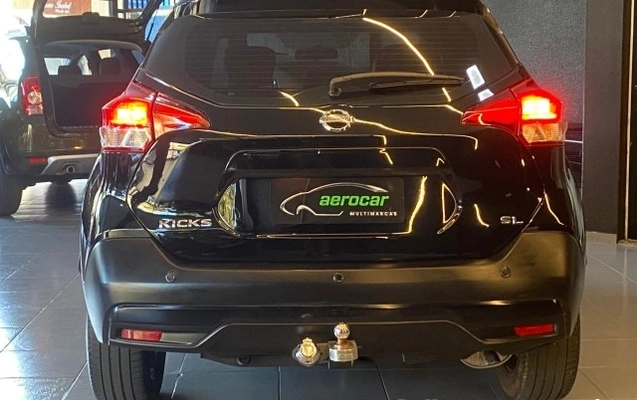 imagem-https://www.socarrao.com.br/sc-vehicle-images-prod/3737780/1788976818648-640_480_nissan-kicks-1-6-sl-cvt-flex-16-17-883ef0-6.jpg