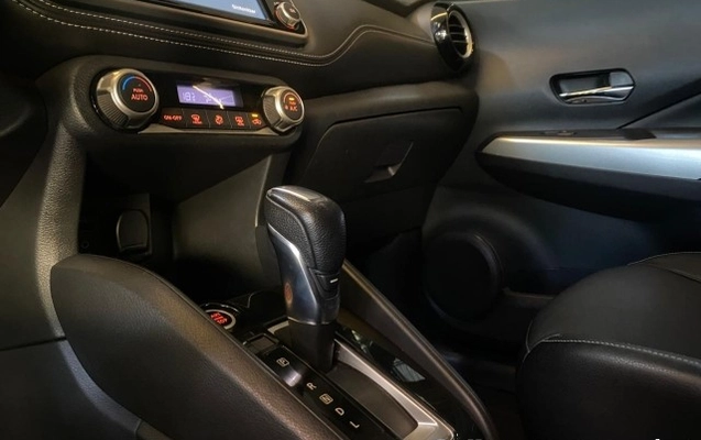 imagem-https://www.socarrao.com.br/sc-vehicle-images-prod/3737780/1788976818652-640_480_nissan-kicks-1-6-sl-cvt-flex-16-17-883ef0-8.jpg