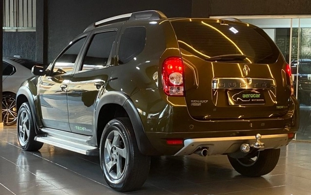 imagem-https://www.socarrao.com.br/sc-vehicle-images-prod/3737797/1788976948322-640_480_renault-duster-1-6-16v-dynamique-flex-12-13-125071-11.jpg