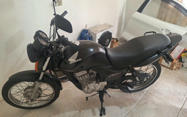 imagem-https://www.socarrao.com.br/sc-vehicle-images-prod/3737823/1788976726189-NGZlZjYwYTYtNjQ2ZC00NjM2LWE2ZjItNzU0NDBmYjFlMTc5LmpwZw.jpg