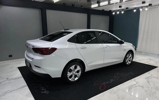 imagem-https://www.socarrao.com.br/sc-vehicle-images-prod/3737993/1789239733110-8454294_5_B_29ab8627a9.jpeg