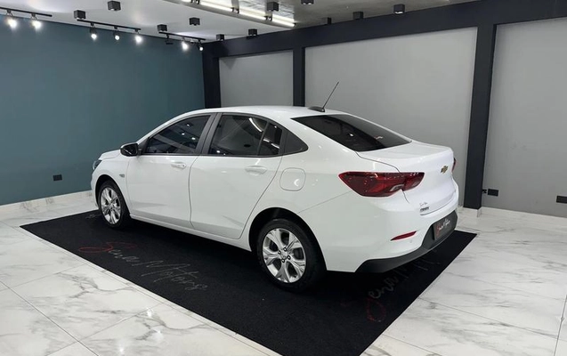 imagem-https://www.socarrao.com.br/sc-vehicle-images-prod/3737993/1789239733111-8454294_7_B_3dbccdf55d.jpeg