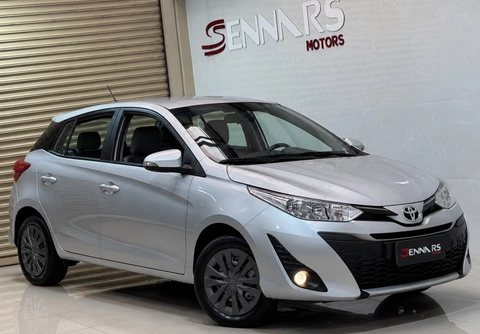 Toyota Yaris 2020 Prata — foto 1 de 3