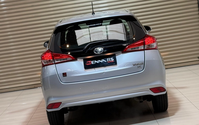imagem-https://www.socarrao.com.br/sc-vehicle-images-prod/3738010/1788977071439-6vzBCcQUcF6wVhWtAK1M98N7nfzXb3je.jpg