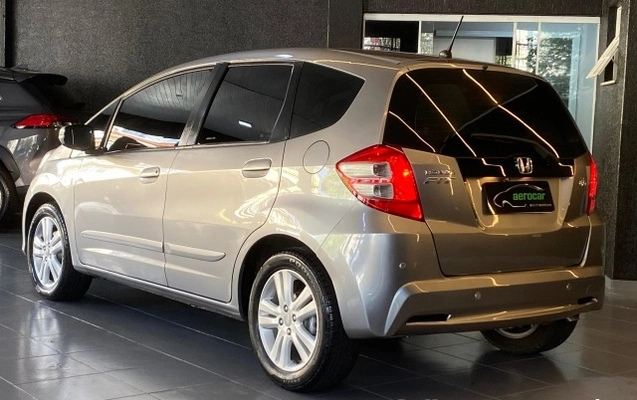 imagem-https://www.socarrao.com.br/sc-vehicle-images-prod/3738069/1788977497907-640_480_honda-fit-new-ex-1-5-16v-flex-13-13-0f3452-6.jpg
