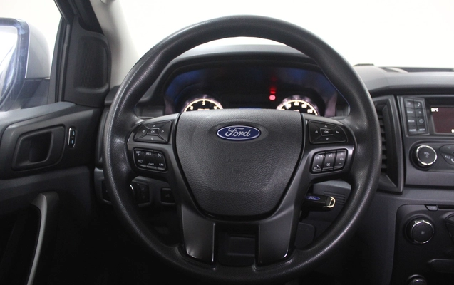 imagem-https://www.socarrao.com.br/sc-vehicle-images-prod/3738179/1788977552172-7_031135.jpg