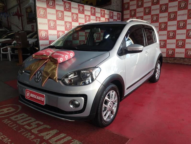 Volkswagen Up! cross 1.0 T. Flex 12V 5p na cor Cinza no Alvorada / RS - 37382