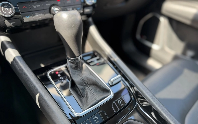 imagem-https://www.socarrao.com.br/sc-vehicle-images-prod/3738223/1788977585474-003_b35ce5a415b01f5cb4bc4cc0c5cd5e09.jpeg