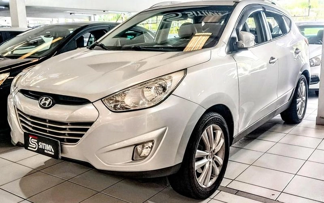 imagem-https://www.socarrao.com.br/sc-vehicle-images-prod/3738268/1789570244987-8460869_11_B_99c937b545.jpeg