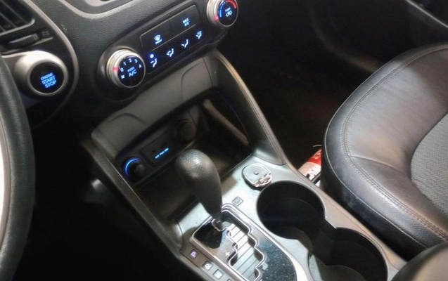 imagem-https://www.socarrao.com.br/sc-vehicle-images-prod/3738268/1789570244990-8460869_3_B_24986f92b8.jpeg