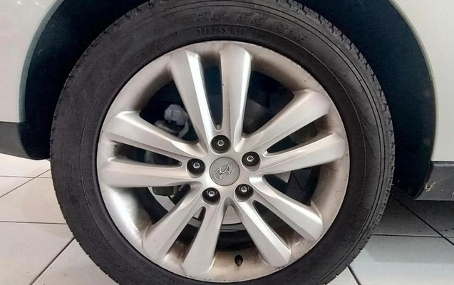 imagem-https://www.socarrao.com.br/sc-vehicle-images-prod/3738268/1789570244992-8460869_13_B_2809feadaf.jpeg