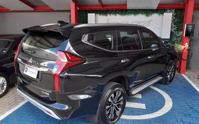 imagem-https://www.socarrao.com.br/sc-vehicle-images-prod/3738296/1789650212566-8447998_2_B_97b91b34ed.jpeg