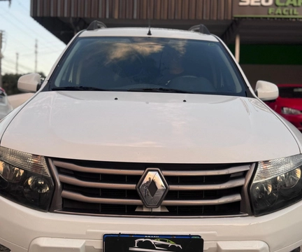 Renault Duster 1.6 Hi-Flex 16V Mec. 2015 Branco — foto 1 de 3