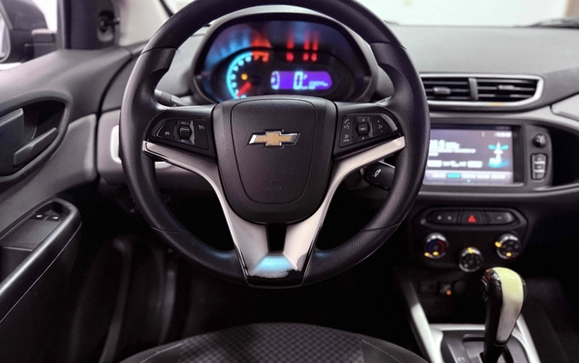 imagem-https://www.socarrao.com.br/sc-vehicle-images-prod/3738310/1788977885078-2_113428.jpg