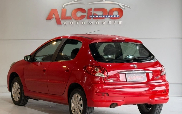 imagem-https://www.socarrao.com.br/sc-vehicle-images-prod/3738324/1788978084628-0055be0903d443dbb9a0423d07827efd_1788977927080.jpg