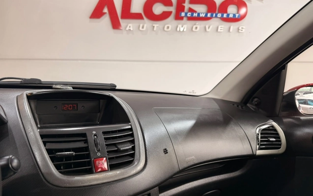 imagem-https://www.socarrao.com.br/sc-vehicle-images-prod/3738324/1788978084631-c3a461e6e6bb45e3b7331e67adeef8e5_1788977927107.jpg