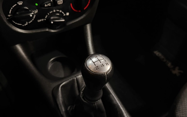 imagem-https://www.socarrao.com.br/sc-vehicle-images-prod/3738324/1788978084632-275bd269876a4c119cf03d5293b6204d_1788977927118.jpg