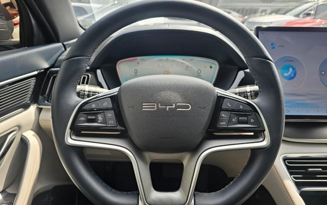 imagem-https://www.socarrao.com.br/sc-vehicle-images-prod/3738326/1789742424193-hj9Mn1nMzN7SfBNhxpcmPJTNzE6J2TlW.jpg